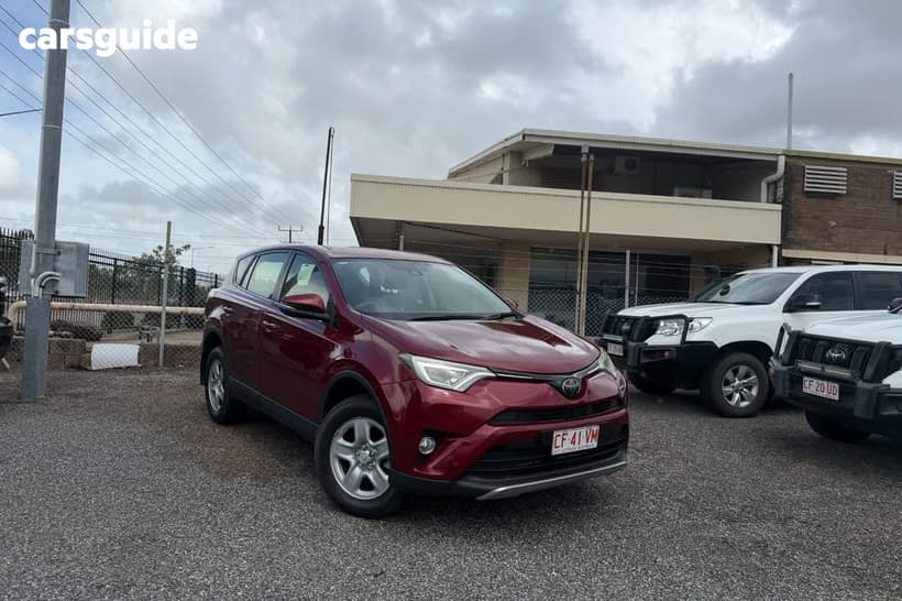 Red 2018 Toyota RAV4 Wagon