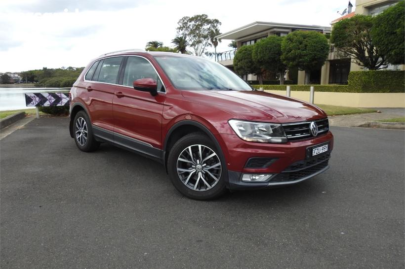 Red 2017 Volkswagen Tiguan Wagon 110 Tdi Comfortline