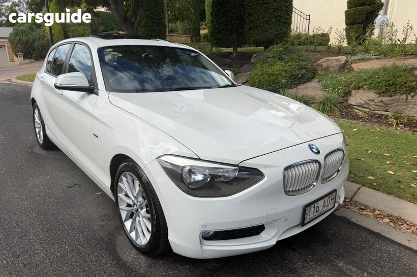 White 2011 BMW 118I Hatchback 18I