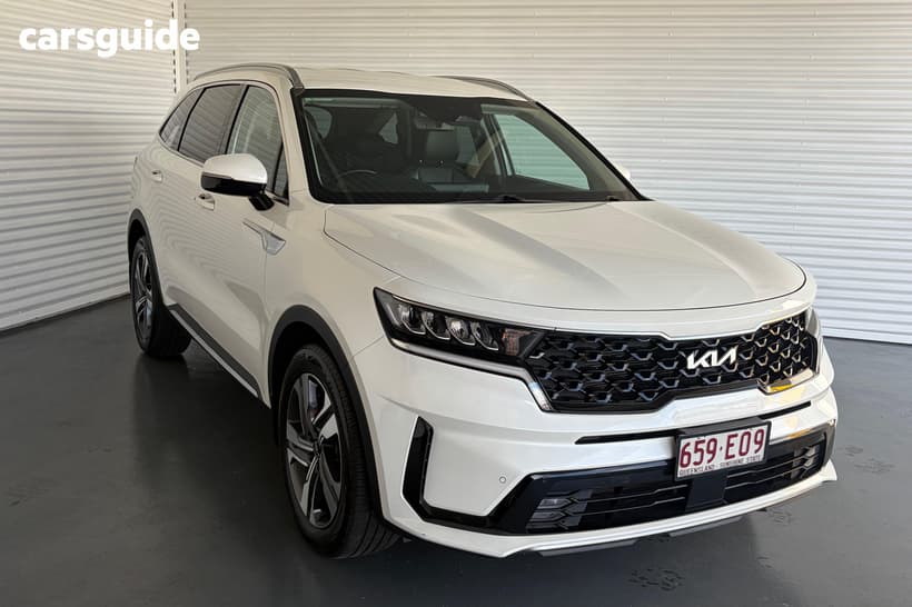 White 2022 Kia Sorento Wagon Sport+ 7 Seat