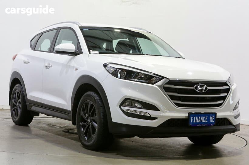 White 2017 Hyundai Tucson Wagon Active R-Series (Fwd)
