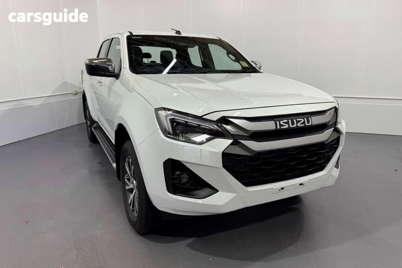 White 2026 Isuzu D-MAX Crew Cab Utility Ls-U+ (4X4)