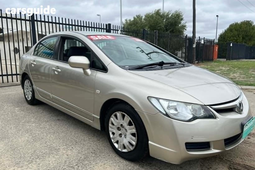 Gold 2008 Honda Civic Sedan Vti