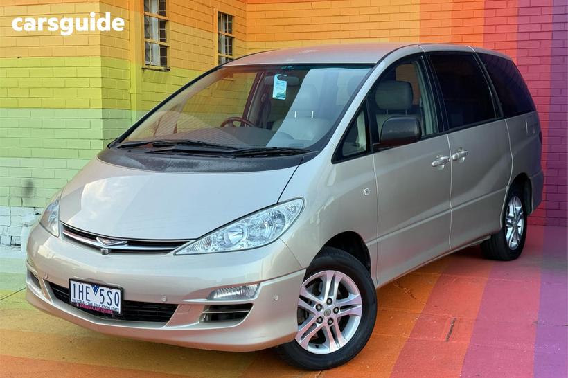 Gold 2004 Toyota Estima SUV AERAS