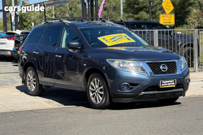 Blue 2016 Nissan Pathfinder Wagon St (4X2)