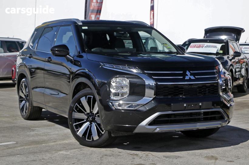 Black 2025 Mitsubishi Outlander Wagon Exceed 5 Seat (Awd)