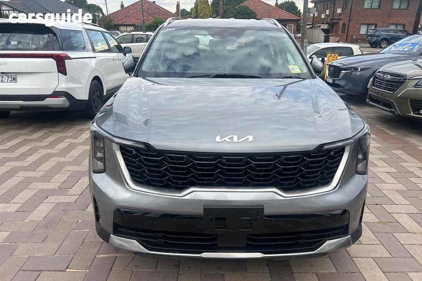 Grey 2024 Kia Sorento Wagon S 7 Seat