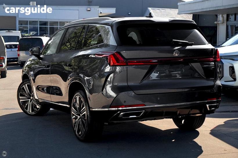 Grey 2025 MG Qs Wagon Essence Awd