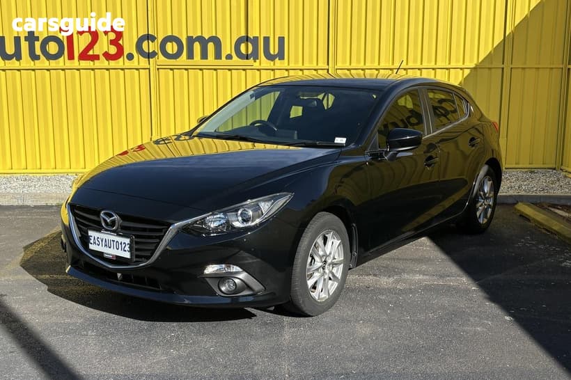 Black 2016 Mazda 3 Hatchback Maxx