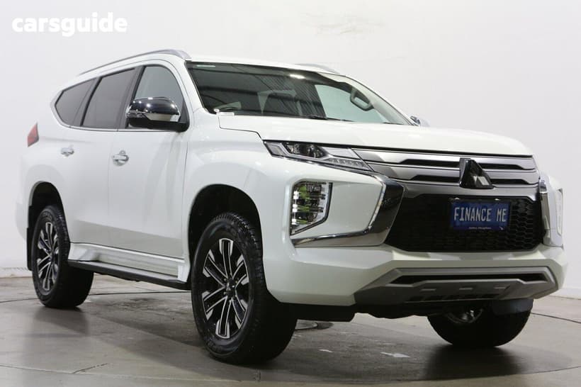 White 2023 Mitsubishi Pajero Sport Wagon Gls (2Wd) 7 Seat