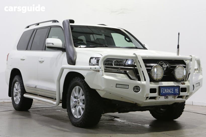 White 2020 Toyota Landcruiser Wagon Lc200 Sahara Horizon Se (4X4)