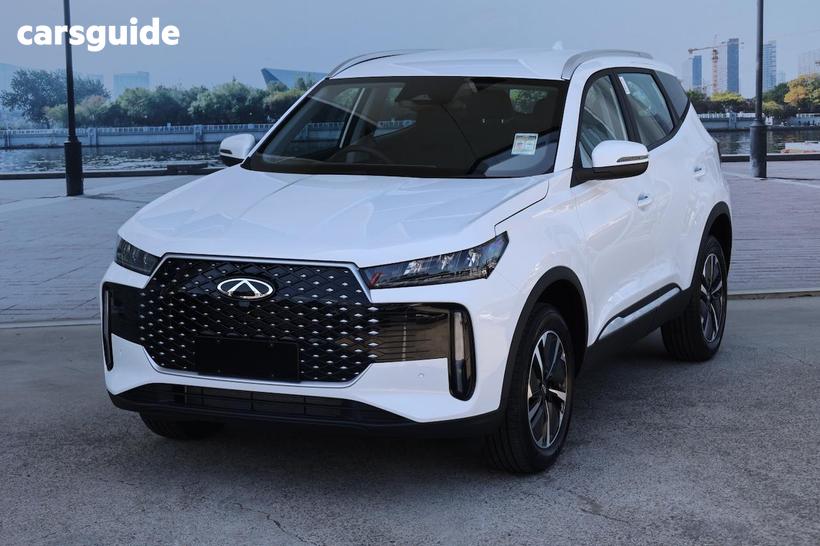 White 2025 Chery Tiggo 4 Wagon Urban Hev