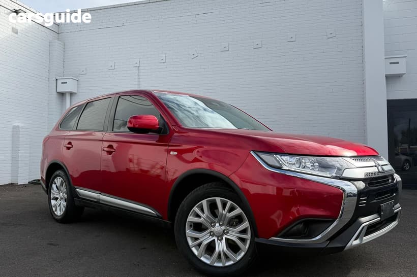 Red 2020 Mitsubishi Outlander Wagon Es 7 Seat (2Wd)