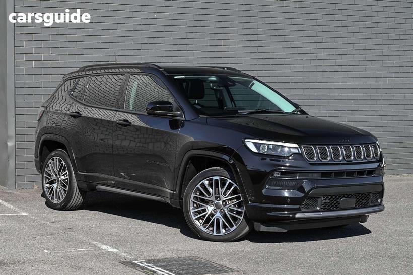 Black 2024 Jeep Compass Wagon Summit E-Hybrid (Mhev)