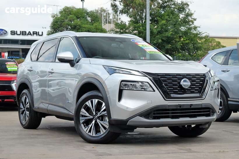 Silver 2025 Nissan X-Trail Wagon St-L (4Wd) E-Power (Hybrid)
