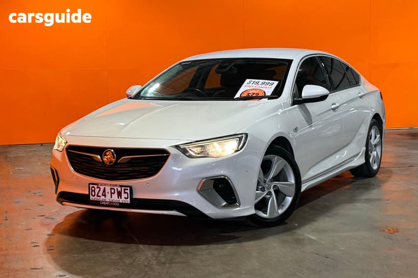 White 2017 Holden Commodore Liftback Rs-V