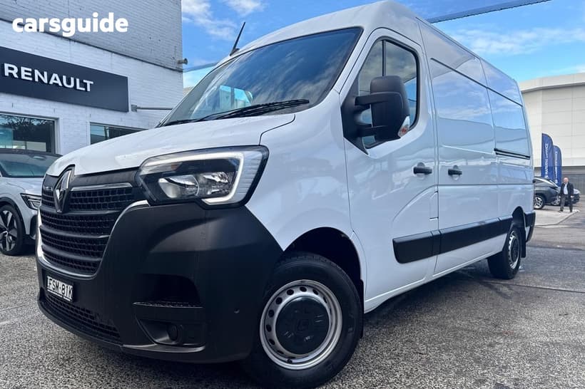 White 2024 Renault Master Van Pro Mwb Fwd (110Kw) L2H2