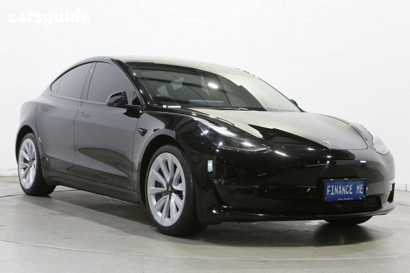 Black 2022 Tesla Model 3 Sedan Long Range