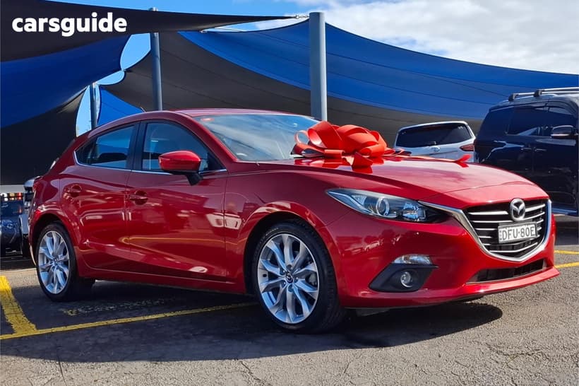 Red 2016 Mazda 3 Hatchback Sp25