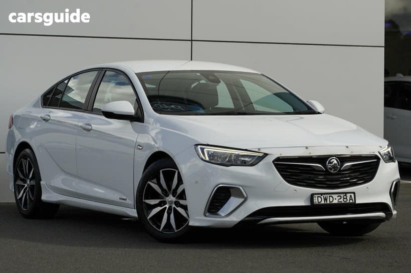 White 2018 Holden Commodore Liftback Rs
