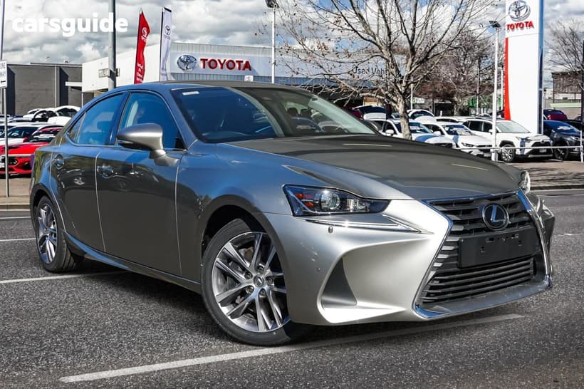 2018 Lexus IS300 Sedan Luxury