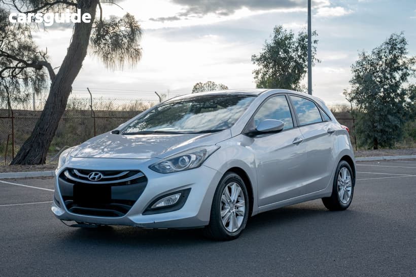 Silver 2014 Hyundai I30 Hatchback Trophy 1.6 Crdi