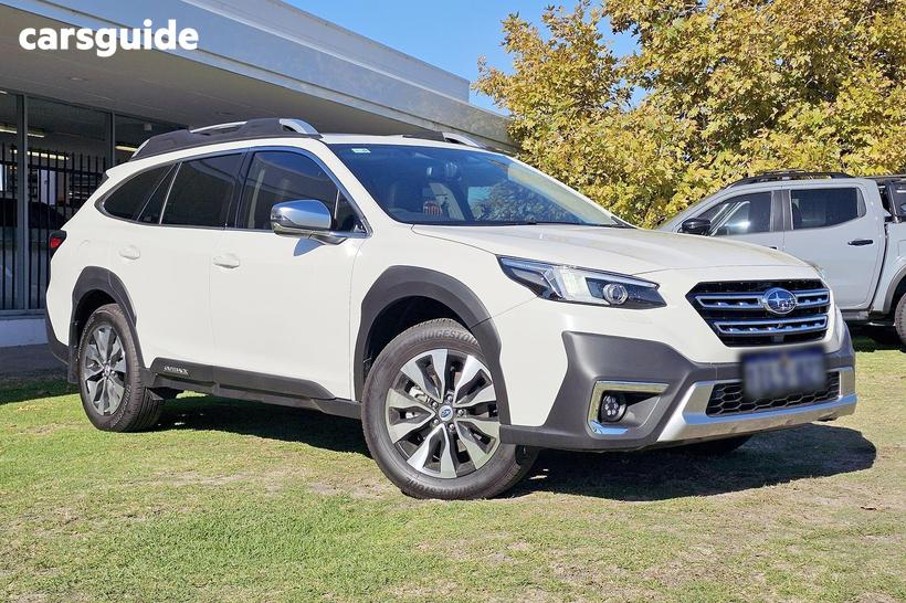 White 2025 Subaru Outback Wagon Awd Touring Xt