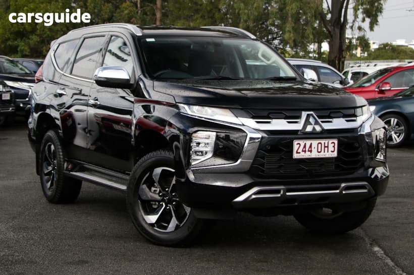 Black 2025 Mitsubishi Pajero Sport Wagon Exceed (4Wd) 7 Seat