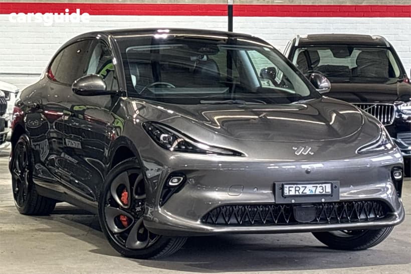 Grey 2025 MG Im6 Wagon Pereformance