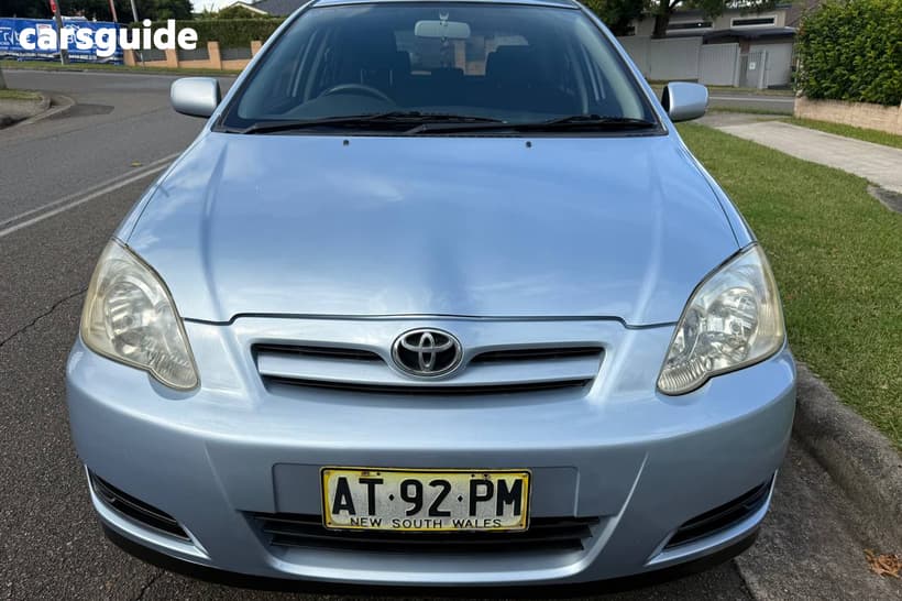 Blue 2005 Toyota Corolla Hatchback Ascent Seca