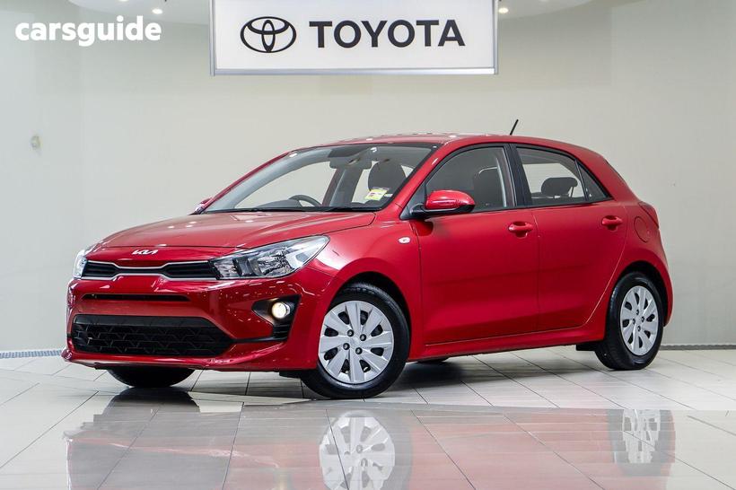 Red 2022 Kia RIO Hatchback S