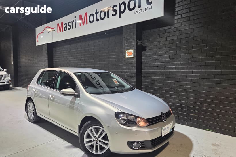 Silver 2009 Volkswagen Golf Hatchback 118 Tsi Comfortline