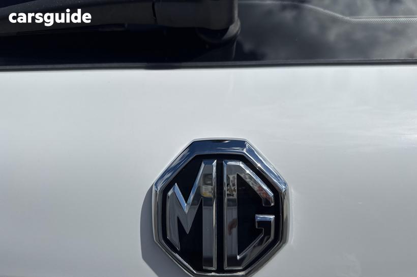 White 2020 MG HS Wagon Excite