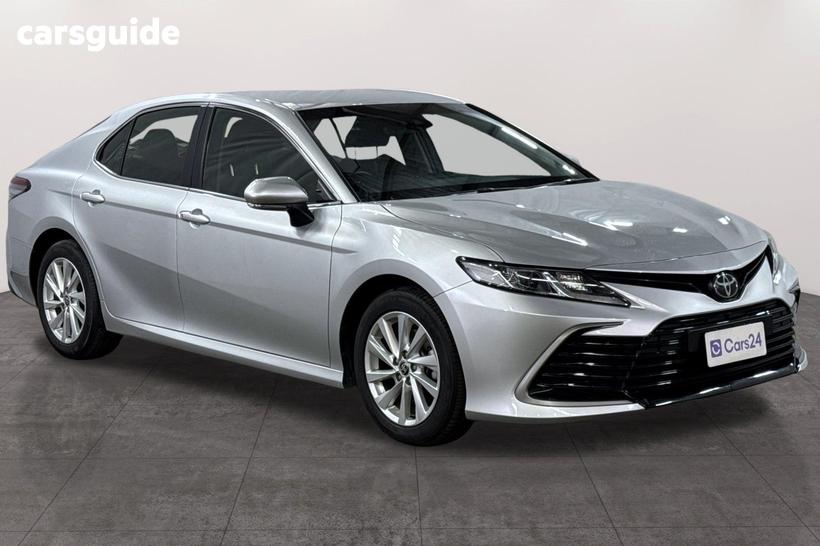 Silver 2024 Toyota Camry Sedan Ascent