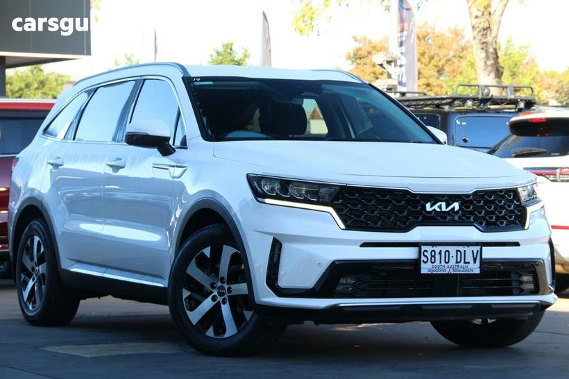 White 2022 Kia Sorento Wagon Sport+ 7 Seat