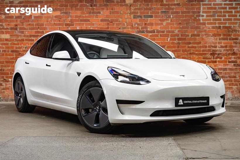 White 2022 Tesla Model 3 Sedan Rear-Wheel Drive