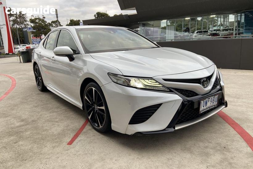 White 2019 Toyota Camry Sedan Sx