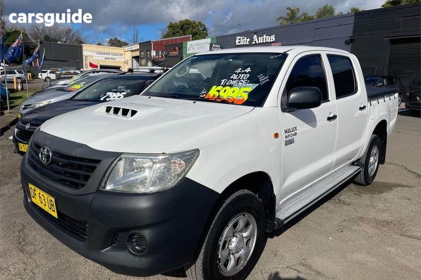 White 2011 Toyota Hilux Dual Cab Pick-up Workmate (4X4)