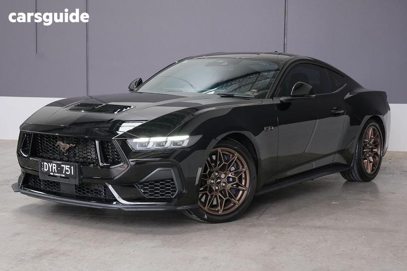 Black 2025 Ford Mustang Fastback Gt 5.0 V8