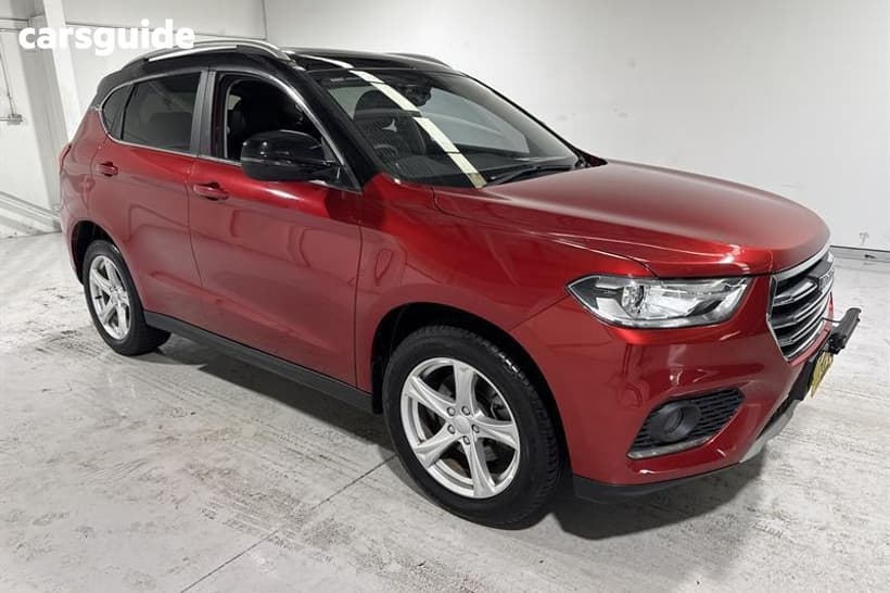 Red 2020 Haval H2 Wagon Lux 2Wd