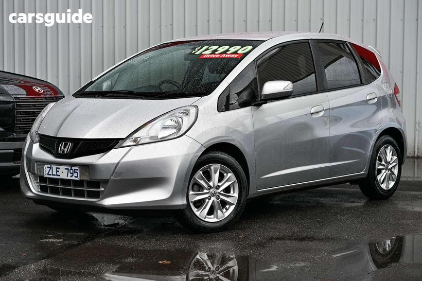 Silver 2013 Honda Jazz Hatchback Vibe