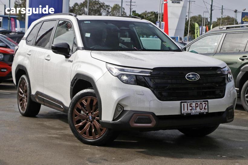 White 2025 Subaru Forester Wagon Hybrid Sport (Awd)