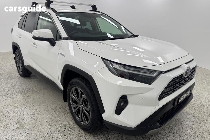 White 2023 Toyota RAV4 Wagon Gxl (Awd) Hybrid