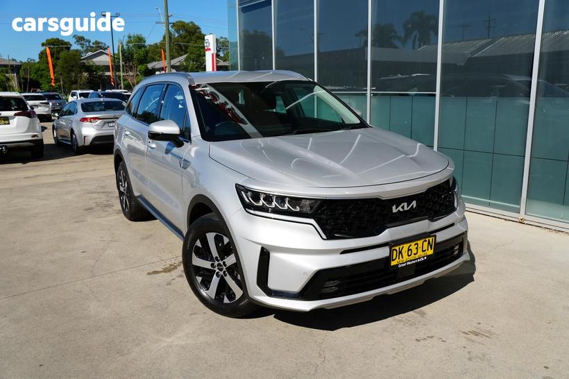 Silver 2023 Kia Sorento SUV