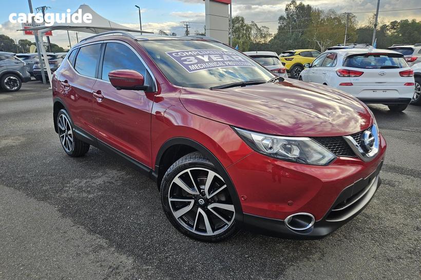 Red 2017 Nissan Qashqai Wagon Ti (4X2)
