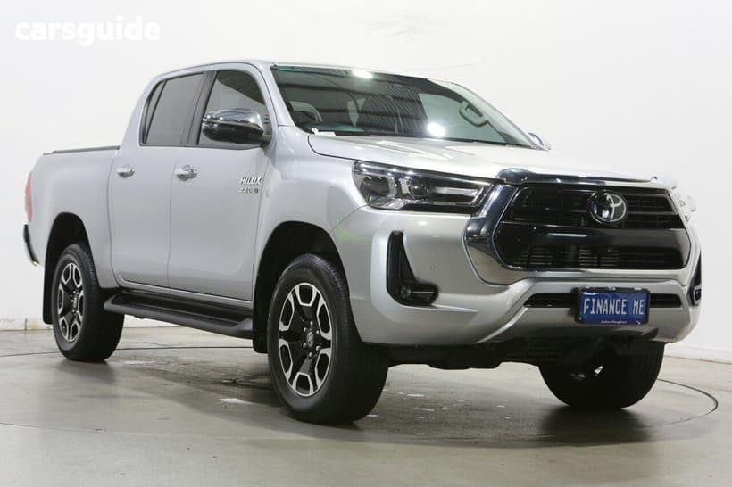 Silver 2023 Toyota Hilux Double Cab Pick Up Sr5 (4X4)