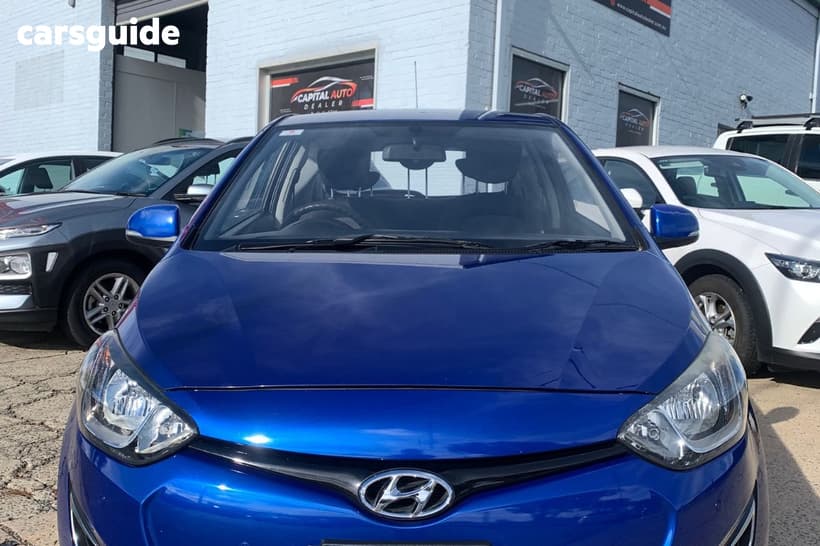 Blue 2014 Hyundai I20 Hatchback Active