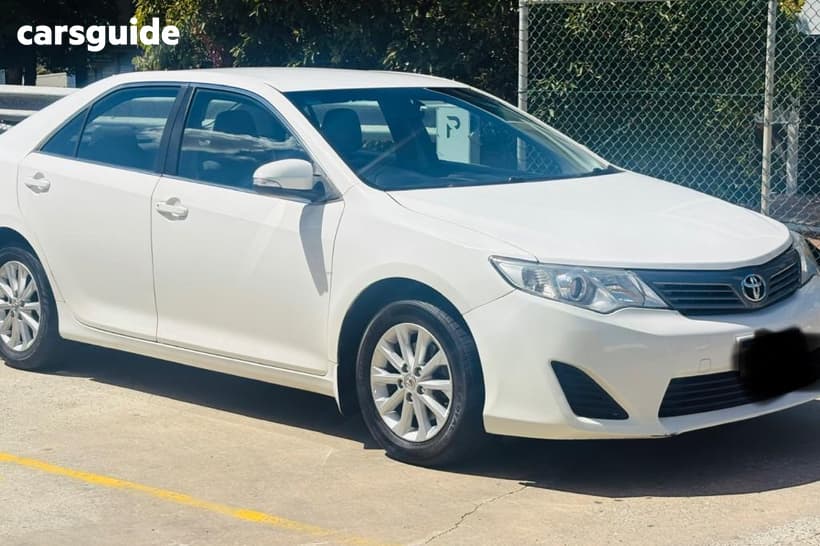 White 2012 Toyota Camry Sedan Altise