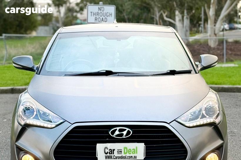 Grey 2016 Hyundai Veloster Coupe Sr Turbo