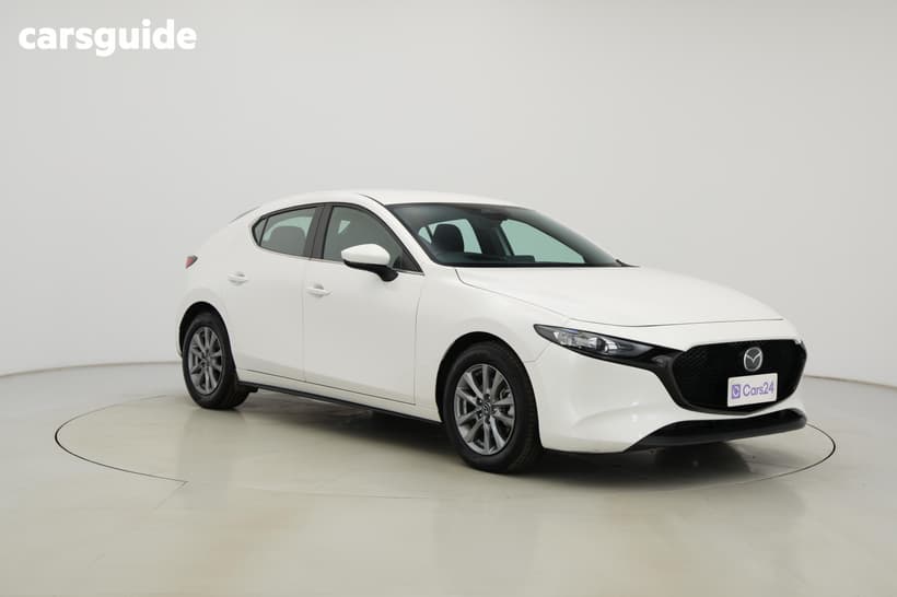 White 2024 Mazda 3 Hatchback G20 Pure